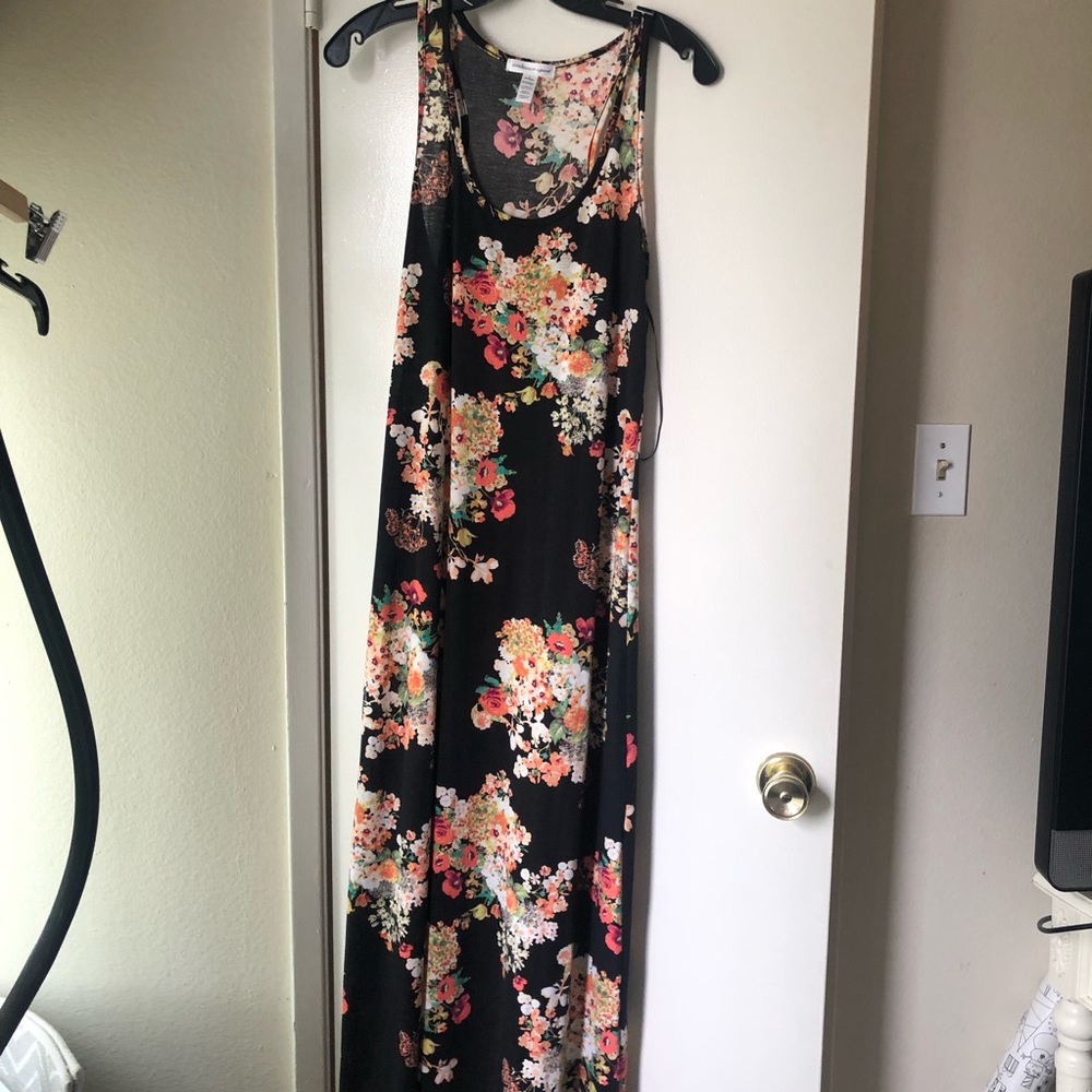 Floral maxi dress
